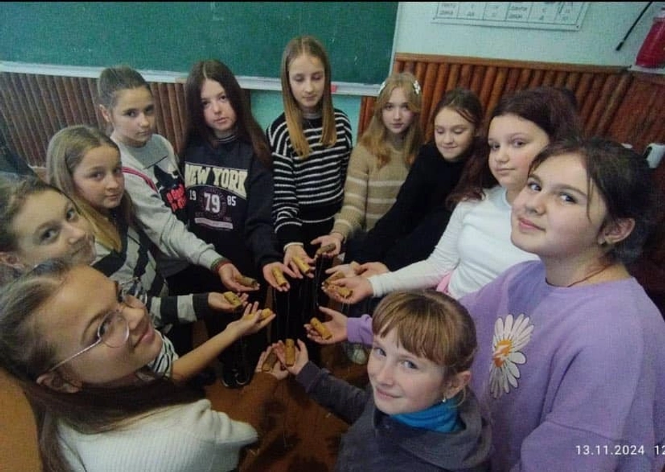 日本コカリナ協会よりお預かりしていた沖縄県伊江島の子どもたちからの手紙