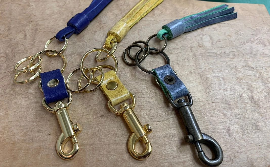 タッセルキーホルダー