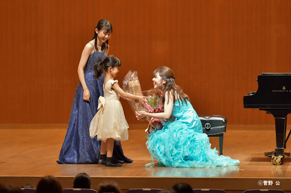 南杏佳さんが岡山支部で初のゲスト演奏♪