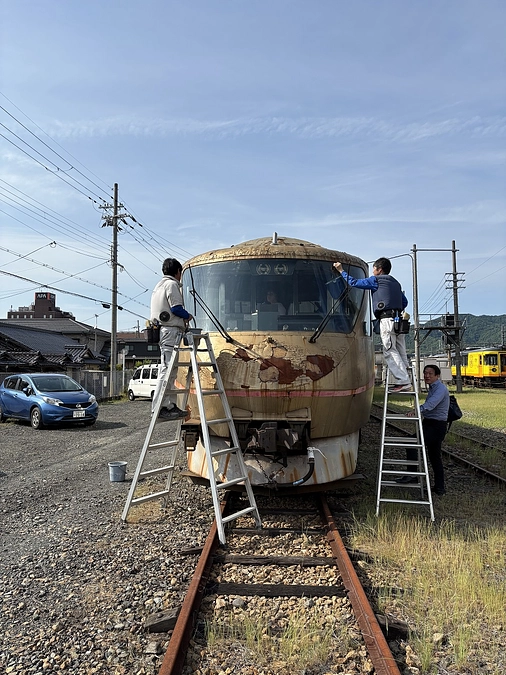 イベント準備を進めております。タンゴ・エクスプローラーの清掃を実施しました。