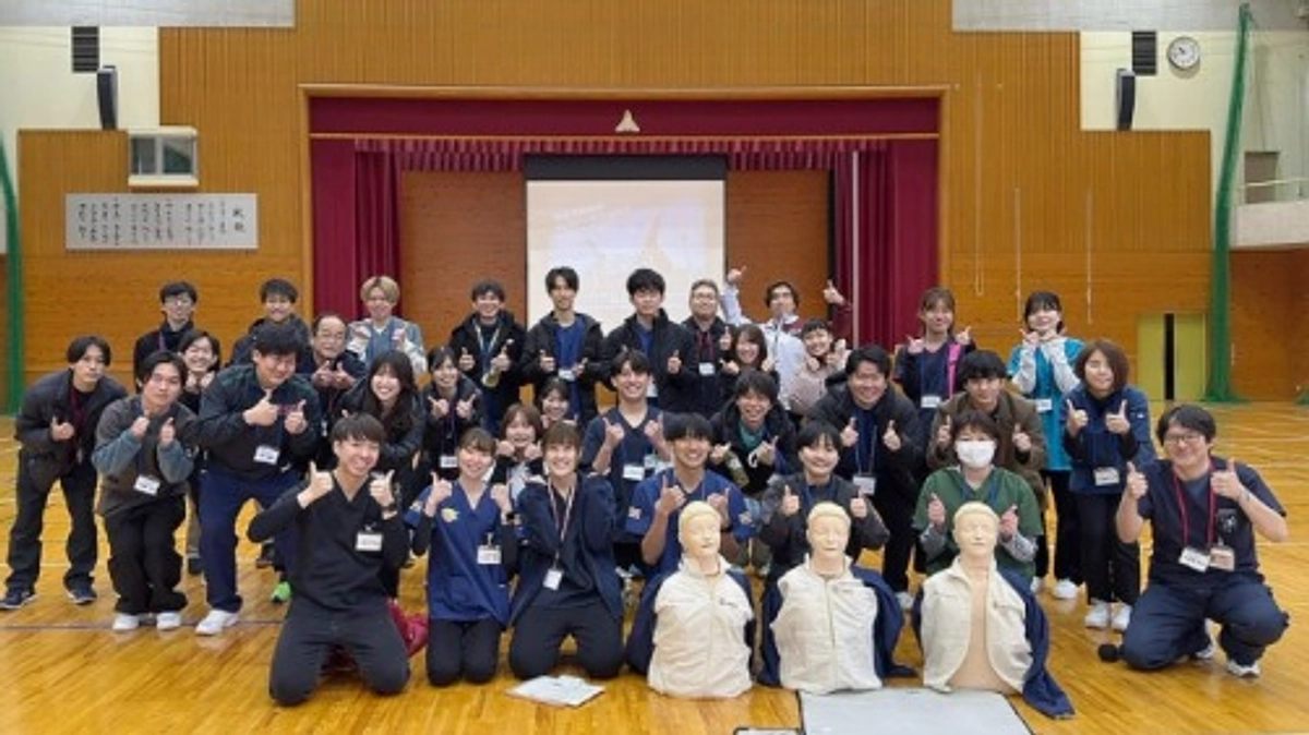 2月19日　新居浜西高校で救命処置のワークショップを行いました！