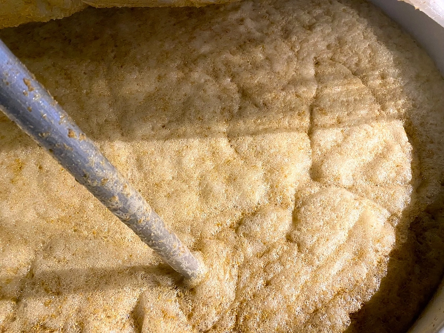 モルトウイスキーの仕込みを行っています！