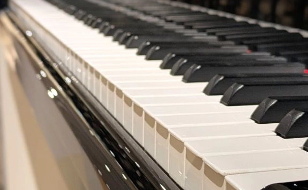 新ピアノお披露目試奏