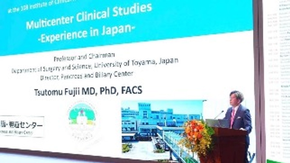 ベトナム108病院で講演を行いました