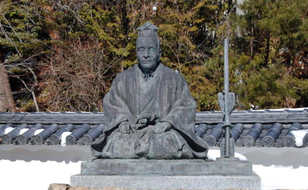 藩校知新館で学ぶ、『言志四録』と城下町の碑文巡りコース