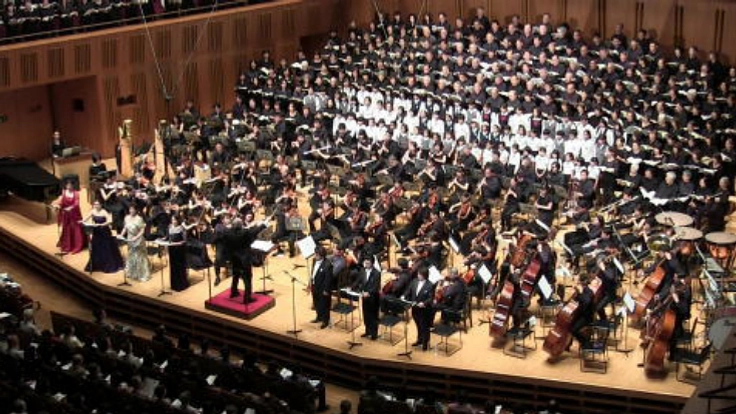 オーケストラと共に。子どもたちの声が、平和への祈りになる日