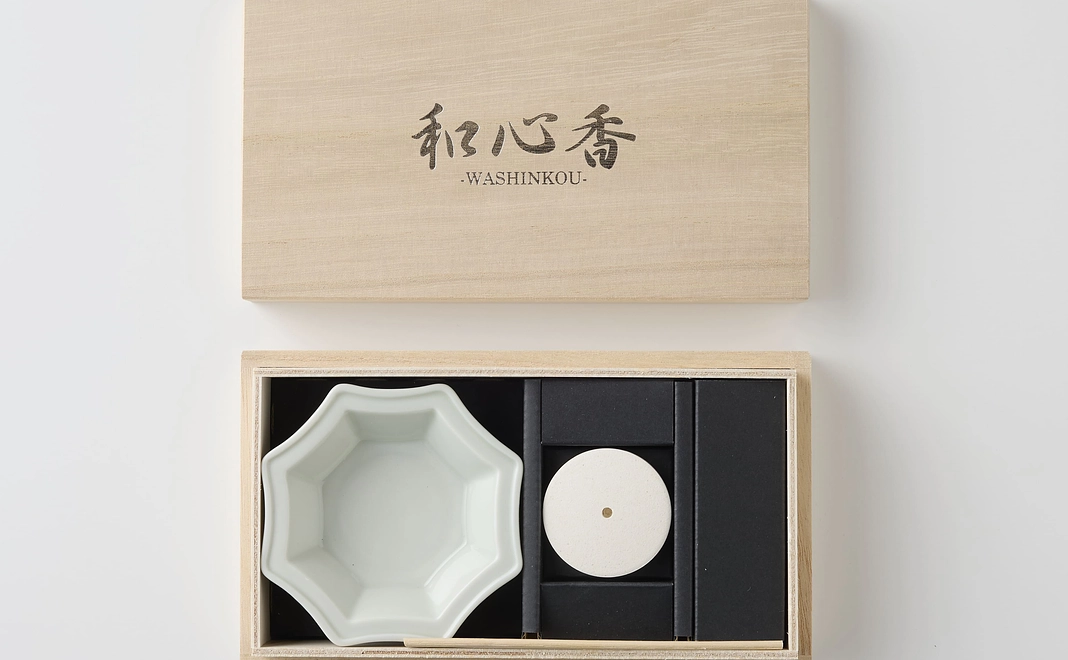 「和心香-washinko-」木箱タイプ（アロマなし）（品番：K-03CE）
