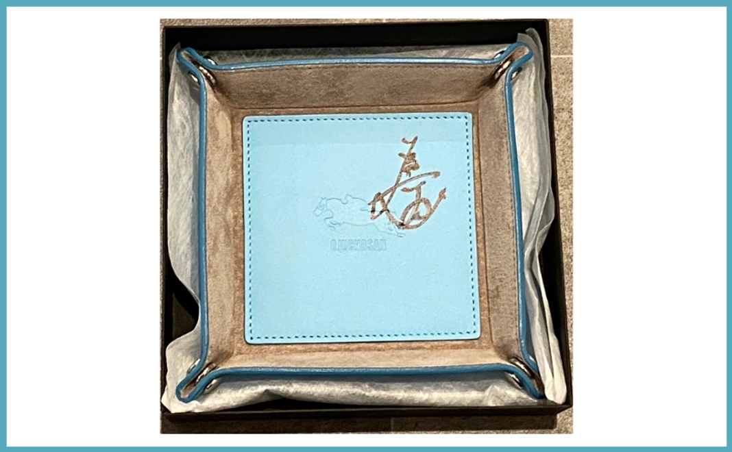 グッズで応援コース｜※2個限定※JRA石神深一騎手のサイン入り オジュウチョウサン レザートレー