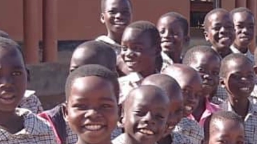 ウガンダの子どもに明るい未来をKOMOREBIプロジェクト のトップ画像