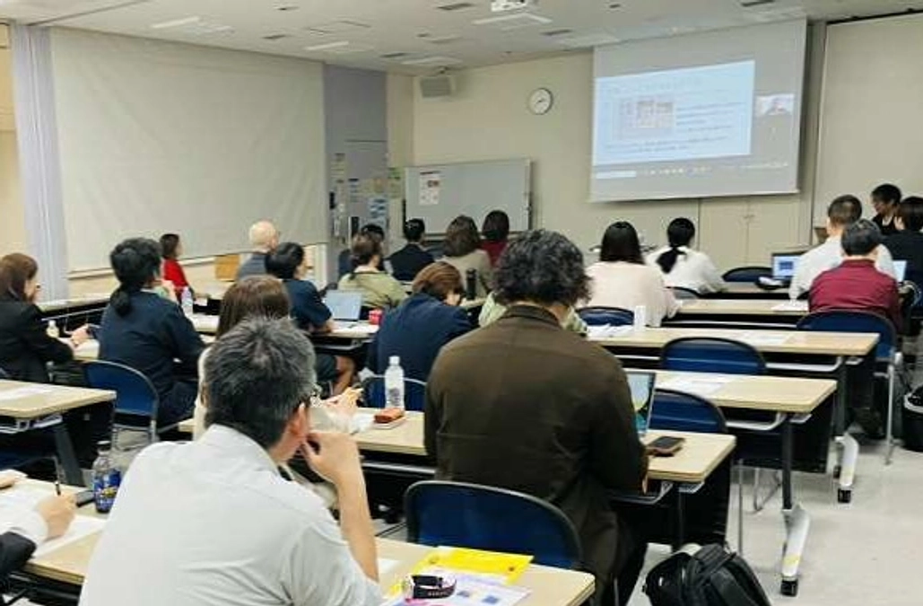 北海道フードバンクネットワーク様主催のシンポジウムに代表理事の米山が登壇しました