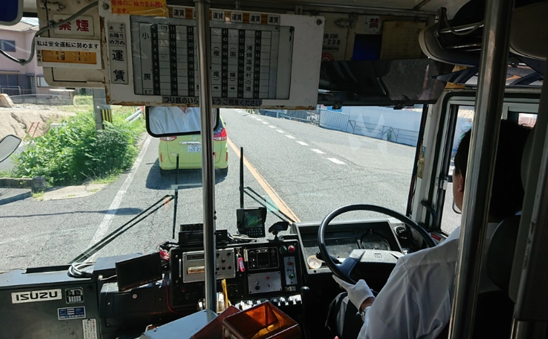 いすゞMR一日運転体験　※中型・大型免許をお持ちの方に限ります