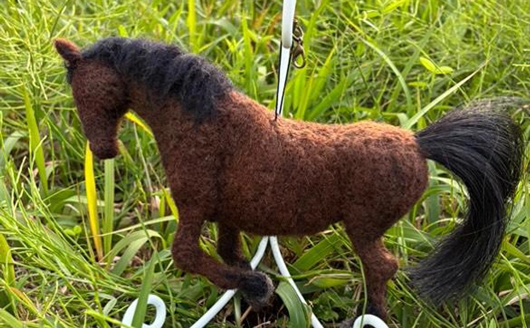 【限定1品】タテガミ使用羊毛フェルトマスコット(アオ)