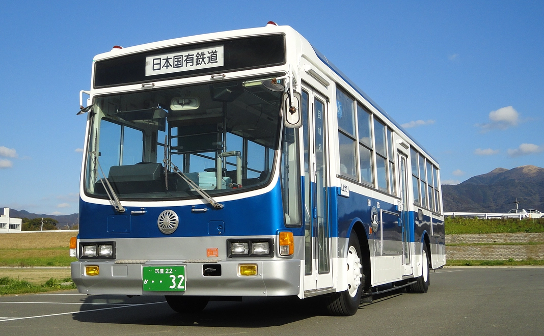 NPO法人汽車倶楽部のP-LV 国鉄バスとの非公開撮影会にご招待