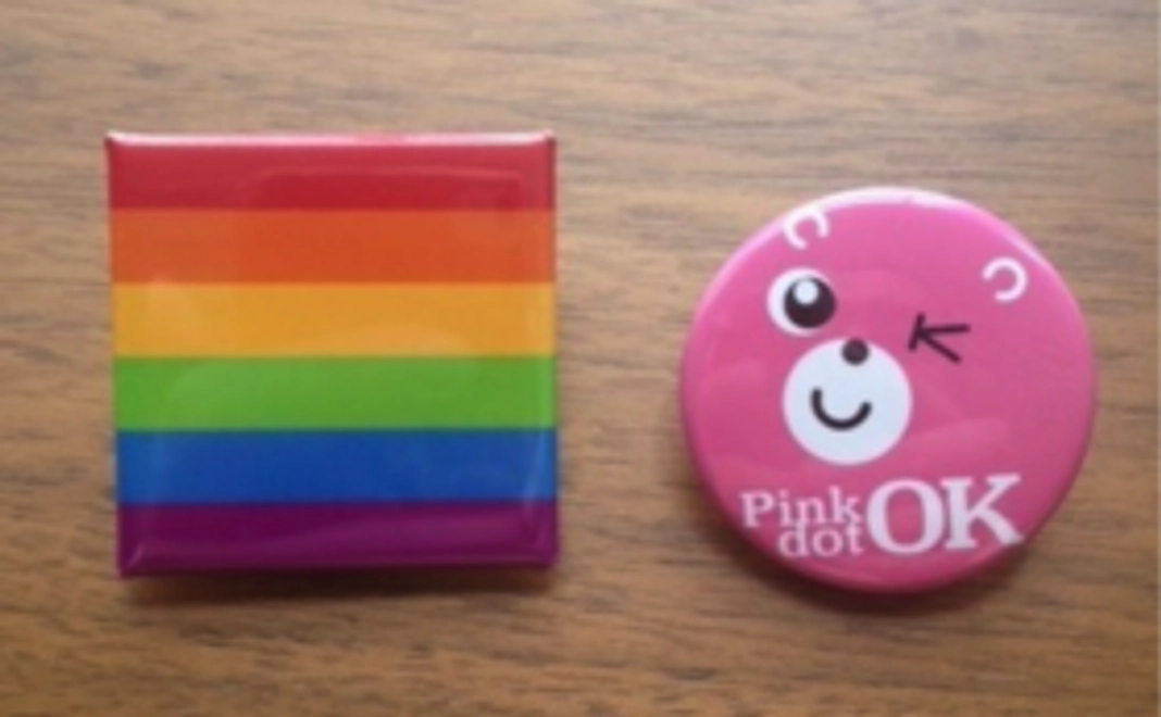 ピンクドット沖縄ステッカー&缶バッジ