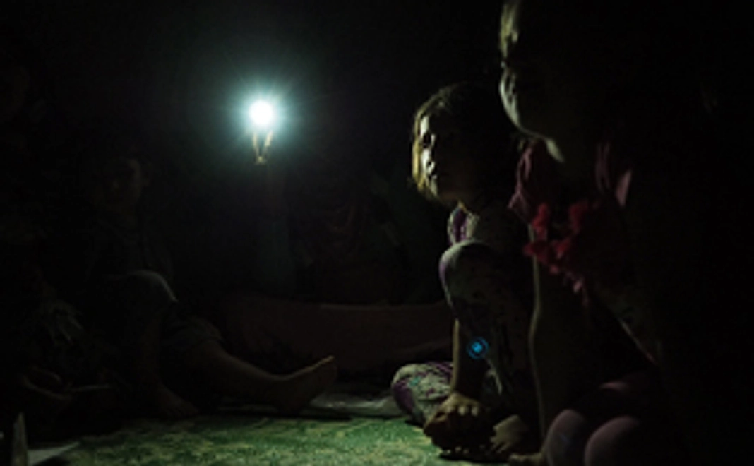 安田菜津紀撮影ポストカード＆ニュースレター