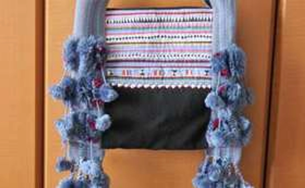 山岳民族バッグ