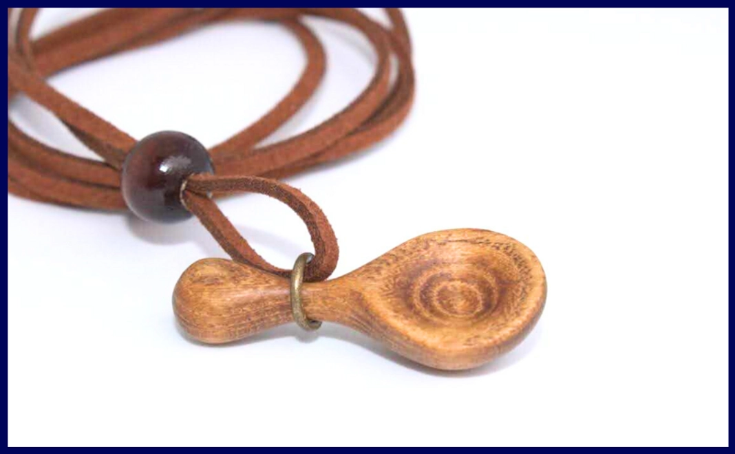 【齊藤代表愛用ブランド】SPOON ARAYA  アロマペンダント（イヌエンジュ）