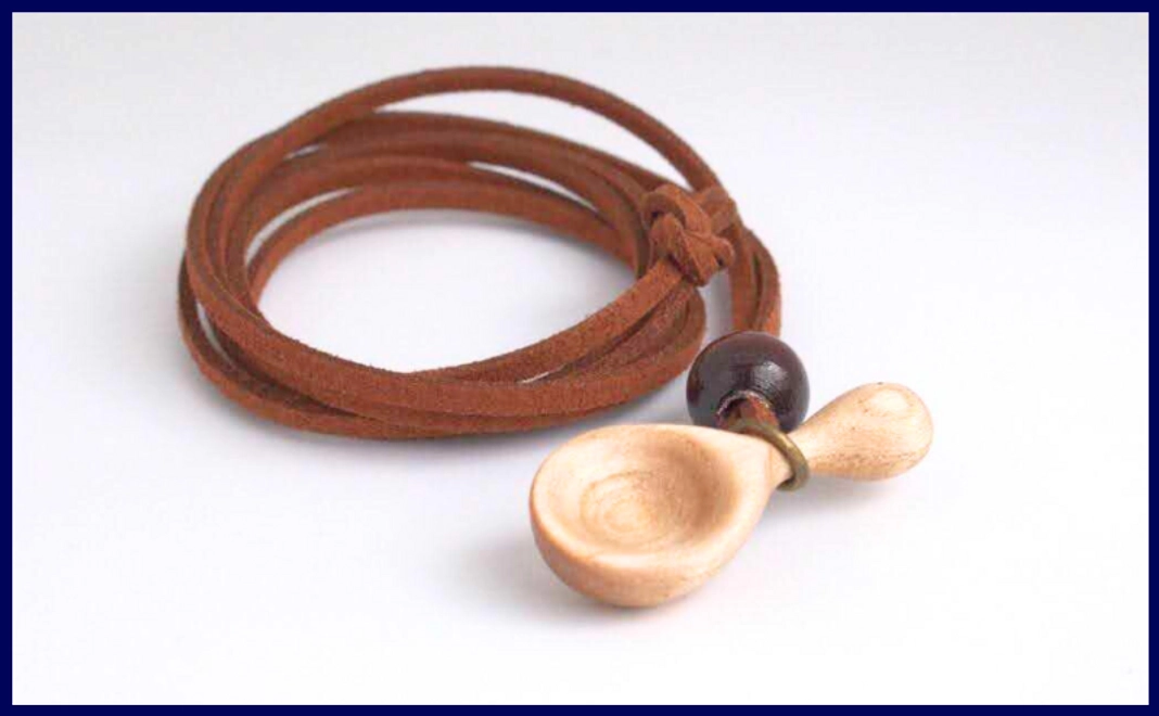 【齊藤代表愛用ブランド】SPOON ARAYA  アロマペンダント（ハルニレ）