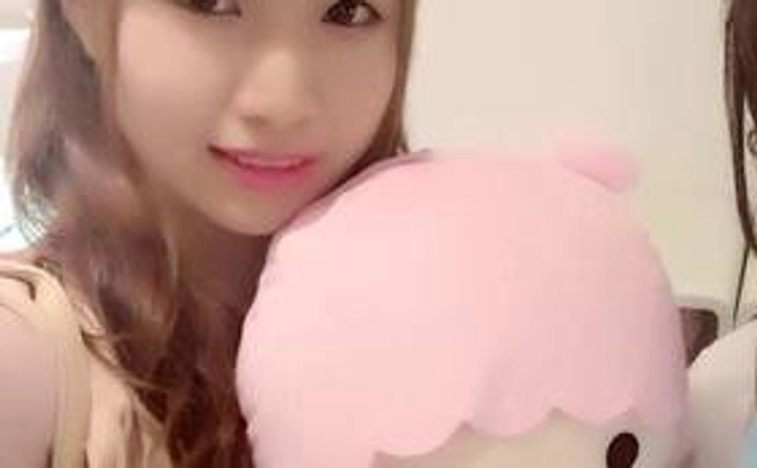 お礼の直筆メッセージ・あなたの私物にメンバーのサイン・メンバーの写真