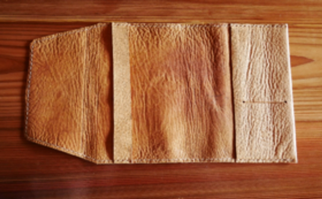 鹿革ブックカバー(文庫本サイズ OR マンガ本サイズ選択可能)