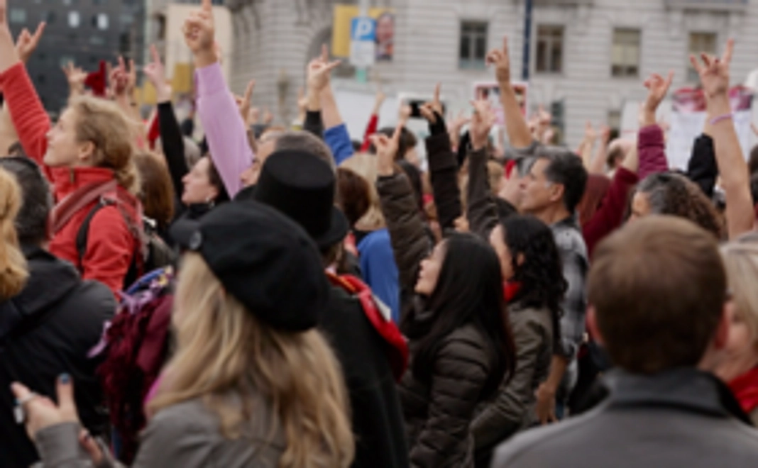 【映画上映を実現させ、問題について一緒に考えましょう】映画優先席+座談会参加