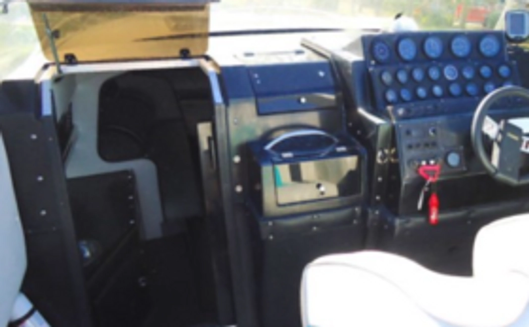 2022年11月までのテストランに15回参加の権利。