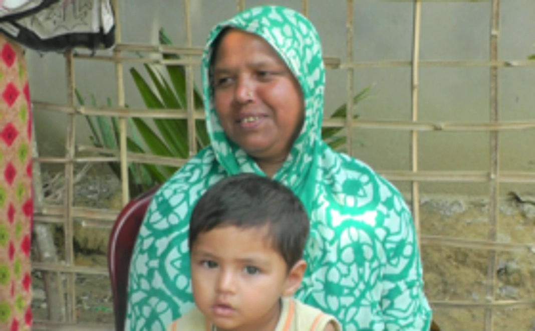 【ホストコミュニティでの支援活動を動画とお写真でご報告】