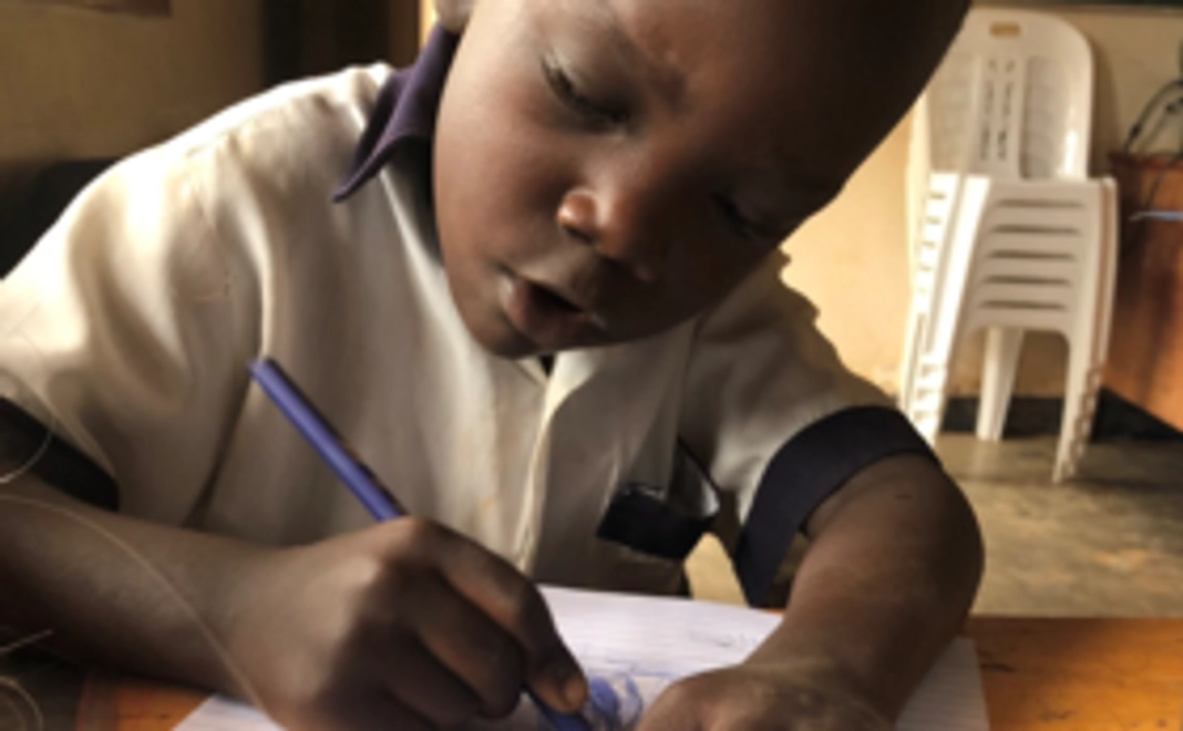 【５人のストリートチルドレンを支えます】全額寄付コース！