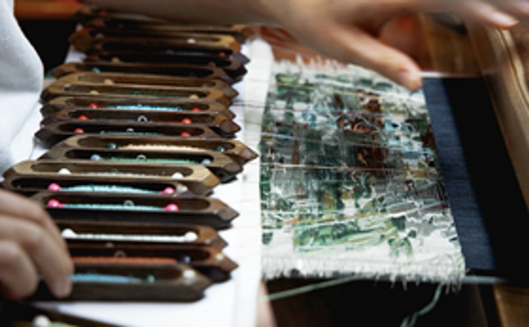 【五感で楽しむオンライン工房訪問 】アイテム事前送付:川島織物セルコン(市原工場で使う様々な糸サンプル)