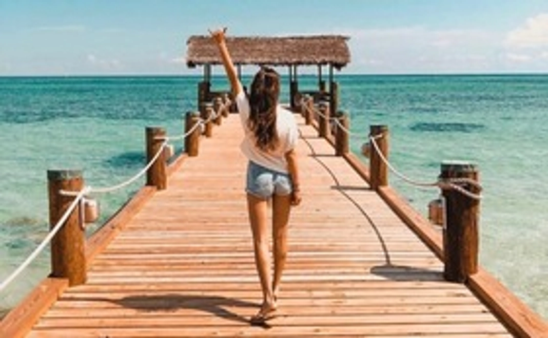 【現地カメラマンが撮影したバハマの写真5枚】データかポストカード