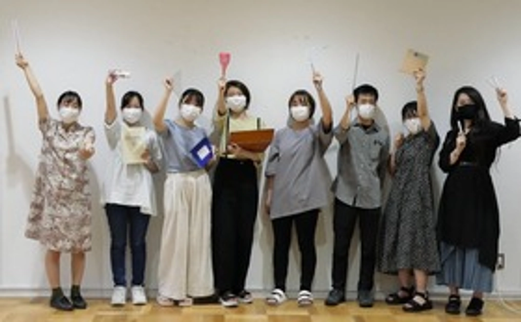 病院にアートを｜学生によるオリジナルポストカードプラン【※寄付控除対象】