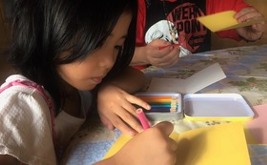 スラムの子どもたちより