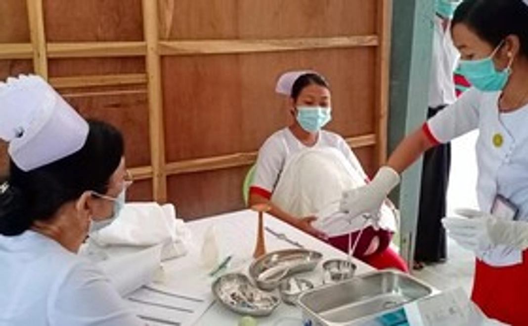 【25周年講演・報告会へご招待コース】理事長名入り感謝状、現地からのお礼映像を差し上げます。従業員様向け報告会オプション