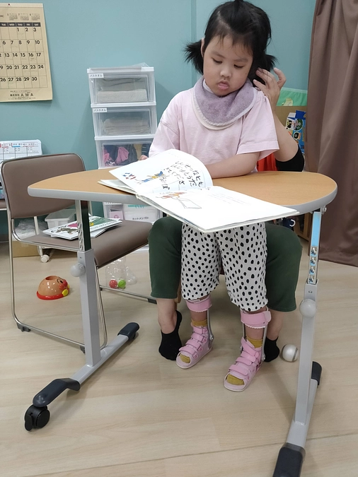 ファンケルさま、はるやま財団さまより助成金をいただきました