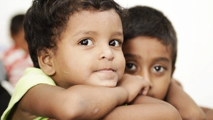 学校に行けない子どもたちへ、学び場の贈り物を！