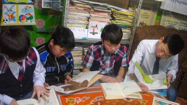 モンゴルの図書館に絵本を贈ろう！