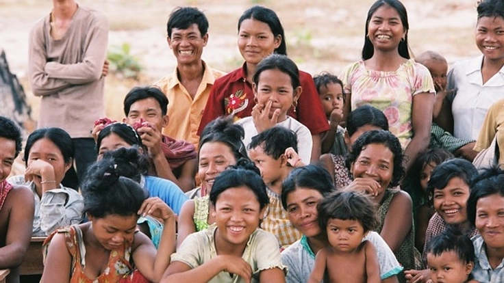 学びたいと願うすべての人にカンボジアのコミュ二ティ図書館を！