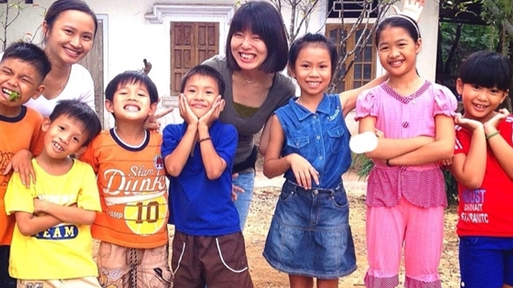 ベトナムの子どもたち発案!Tシャツ&雨合羽製作で地域を元気に!