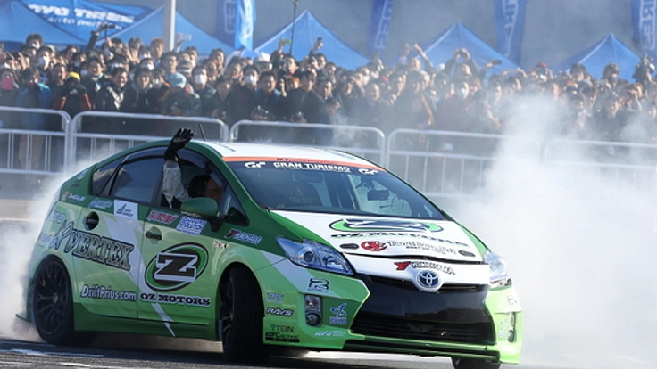 レース参戦できる排気ガスを出さないエコカーを開発します！