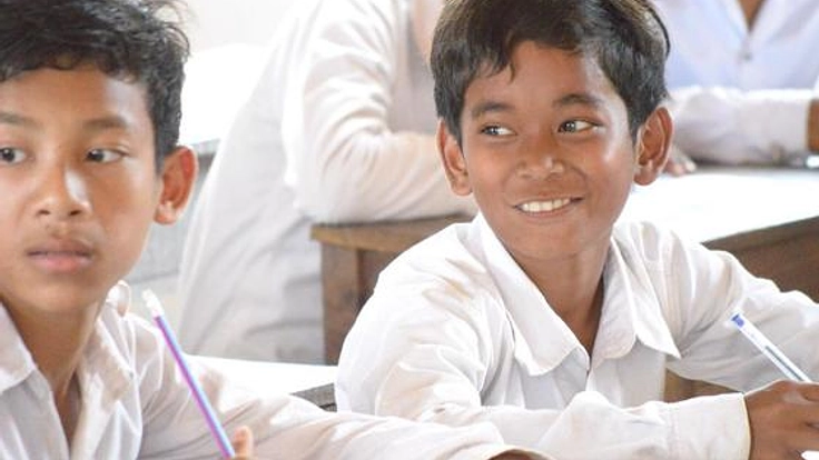 カンボジアの子供たちのために職業紹介本を作りたい！