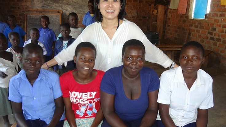 布ナプキンで生理で学校に行けなくなる女の子を救いたい！