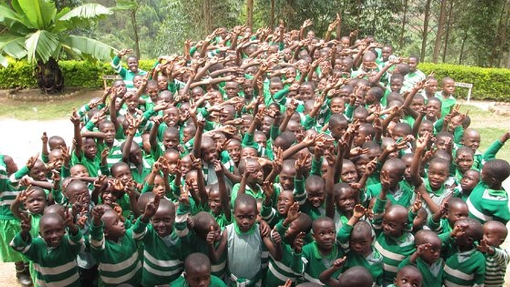 エイズで親を亡くしたウガンダの子ども達と音楽で交流したい!