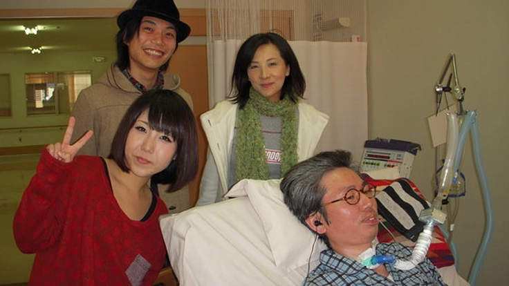 病院や施設にタレントを派遣し、患者さんに笑顔を届けます！