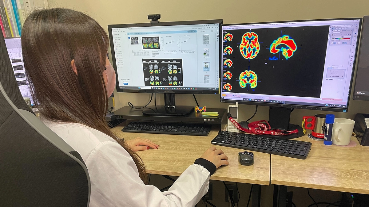 AMPA-PET画像の解析方法について、検討・ディスカッションを行いました！