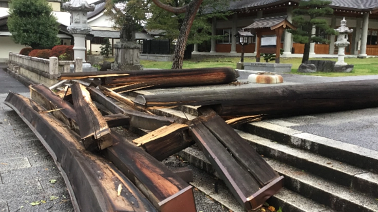 台風で倒壊した長野縣護國神社の鳥居再建にお力を貸してください