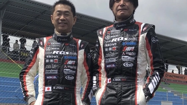 スーパーGTで奮闘中の57歳現役ドライバーコンビ。彼らに勝利を!