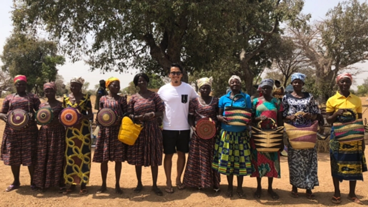 CLOUDYバスケット工場を建設。"TGIF"ガーナの女性に誇りを。