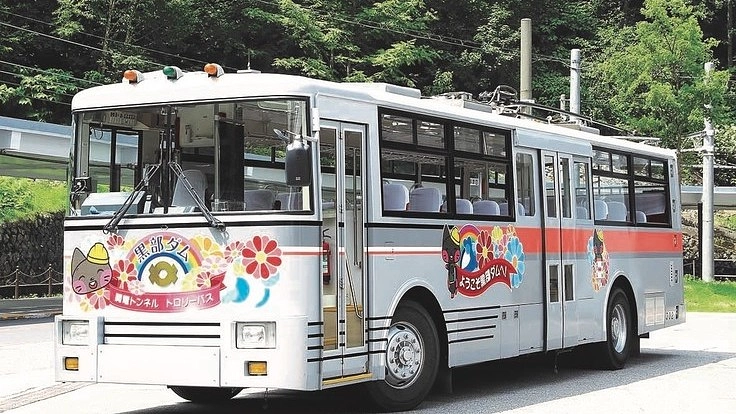 解体を待つ奇跡の１台「トロバス」を保存して守りたい！