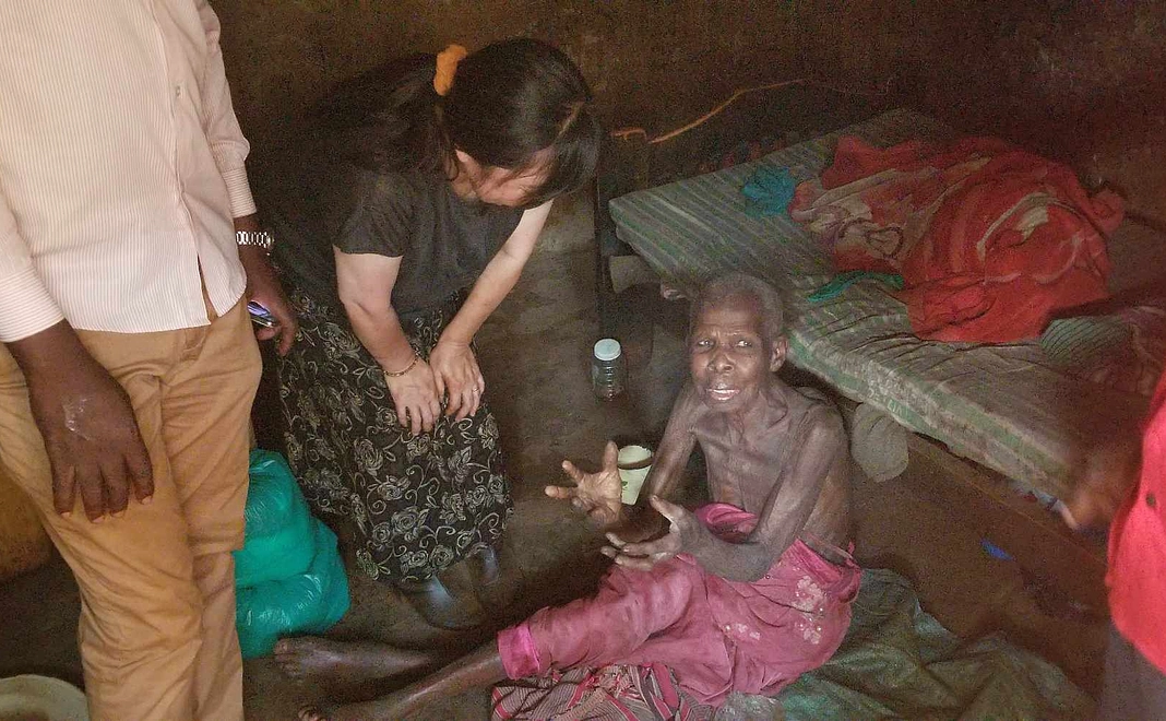 ウガンダ　ジンジャ県スラム街　ファミリースポンサー