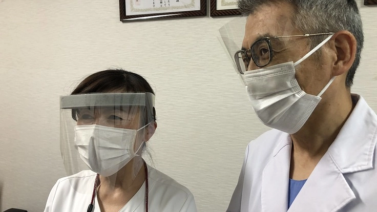 医療・福祉従事者に敬意と感謝をのせたフェイスシールド届け!